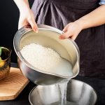 Дуршлаг 4-в-1 с боковыми сливами для очистки фруктов и овощей, универсальный кухонный инструмент — изображение 8