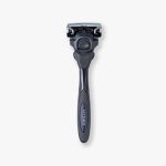 Бритва для мужчин с чувствительной кожей с 17 лезвиями Schick Hydro Sensitive Razor — изображение 2
