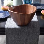 Сервировочная миска Lipper International Acacia Wave для фруктов или салатов, большая, 30 x 18 см — изображение 3