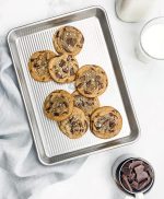 Противень для выпечки на четверть листа USA Pan, противень с антипригарным покрытием, устойчивый к деформации — изображение 3