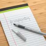 Шариковая ручка BIC Round Stic Grip Xtra, средний наконечник (1,2 мм), черный и синий, мягкая ручка 36 шт — изображение 8