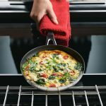 Набор сковород с антипригарным покрытием KitchenAid, 2 штуки — изображение 8