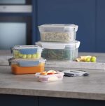 Набор пластиковых контейнеров для хранения продуктов с запираемыми герметичными крышками, 5 шт — изображение 4